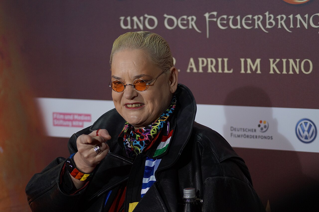 Hella von Sinnen: The Unconventional Path of a German Comedy Star